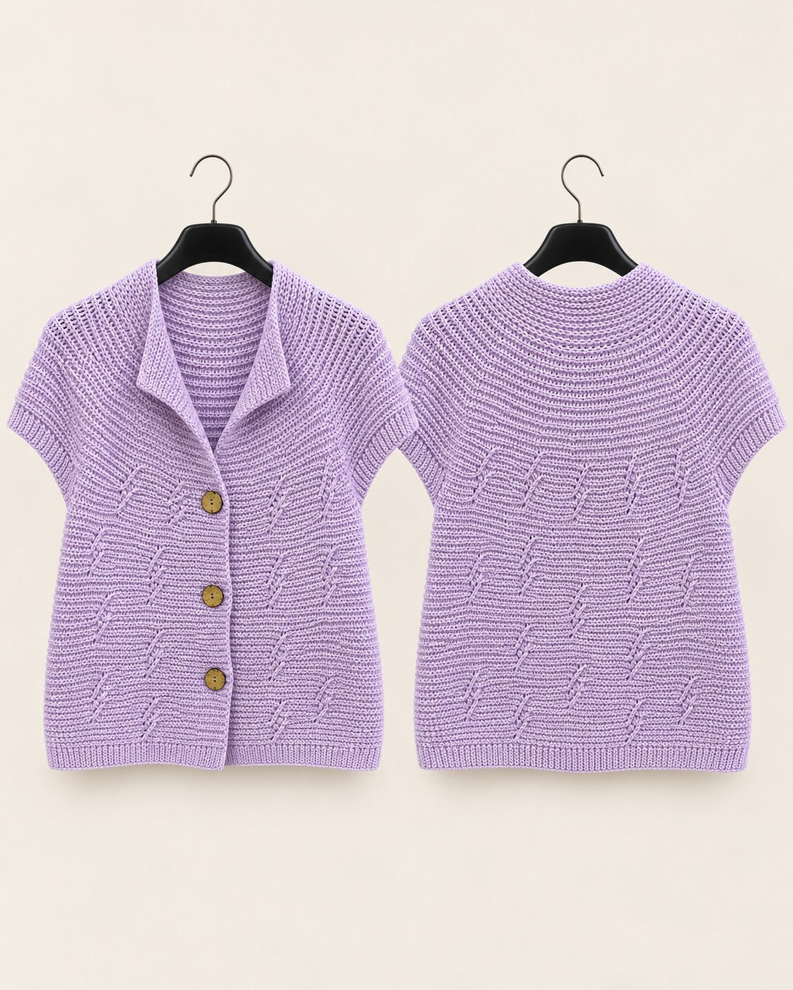 Kurzarm-Strickjacke in Flieder, Vorder- und Rückseite
